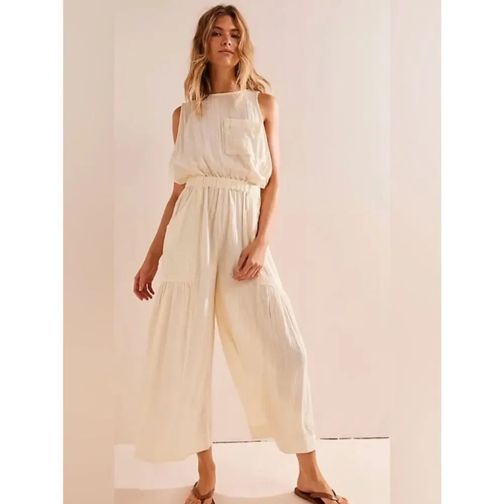 NWT Free People Ollie Jumpsuit. Small